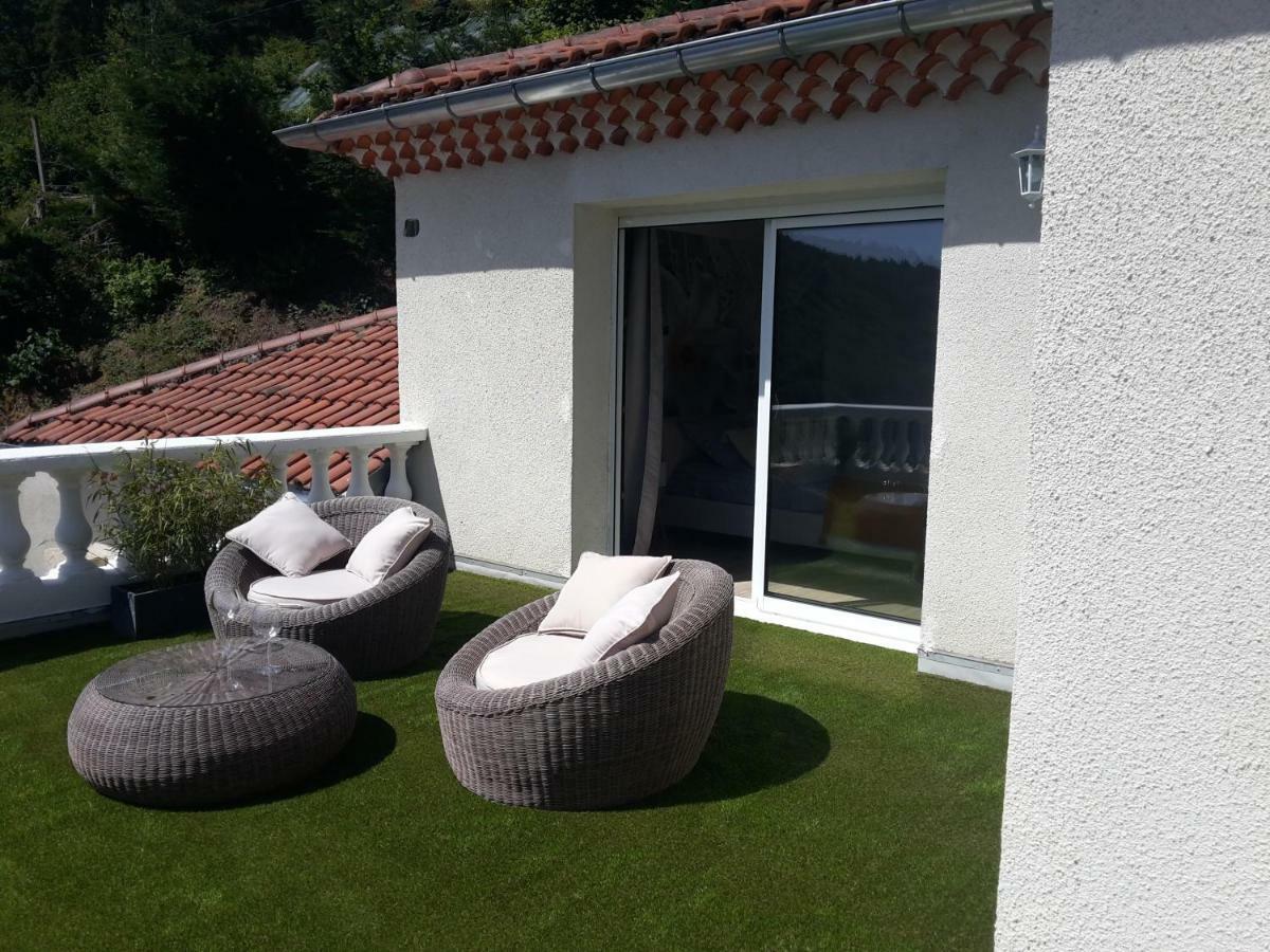 Ma Villa Au Bord De L'Eau Miremont  Екстериор снимка