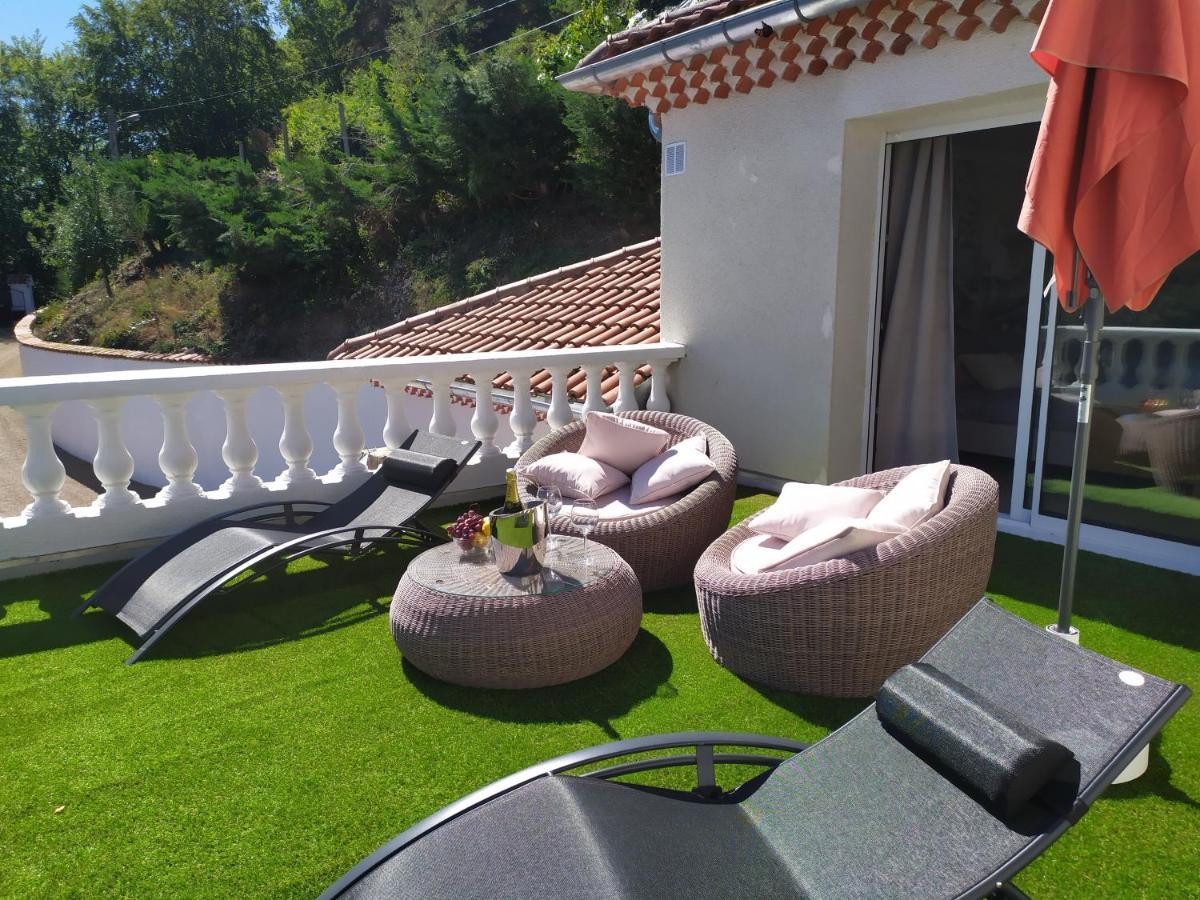 Ma Villa Au Bord De L'Eau Miremont  Екстериор снимка