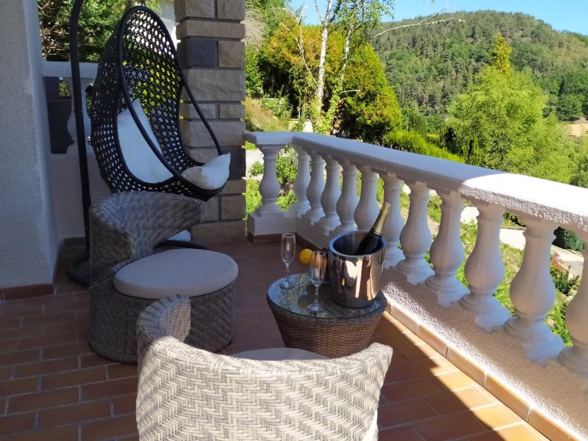 Ma Villa Au Bord De L'Eau Miremont  Екстериор снимка